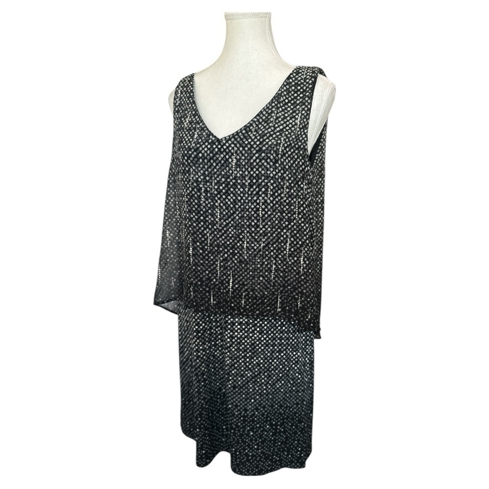White House Black Market Chiffon Cape Dress Size Medium - Picture 11 of 14